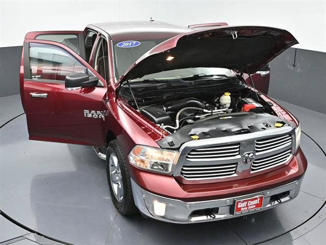 Used 2017 RAM 1500 Lone Star AWD/4WD image 47