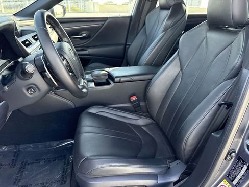 Used 2019 Lexus ES 350 F Sport w/ Accessory Package 2 image 11