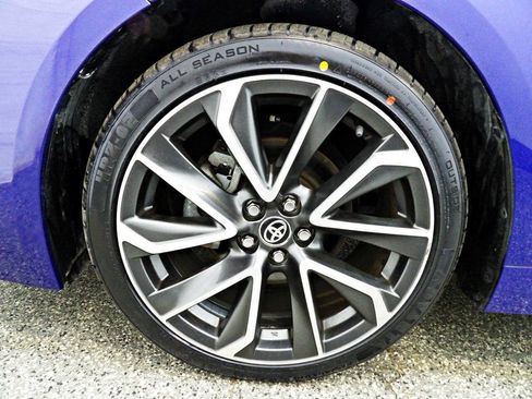 Used 2022 Toyota Corolla SE FWD image 18
