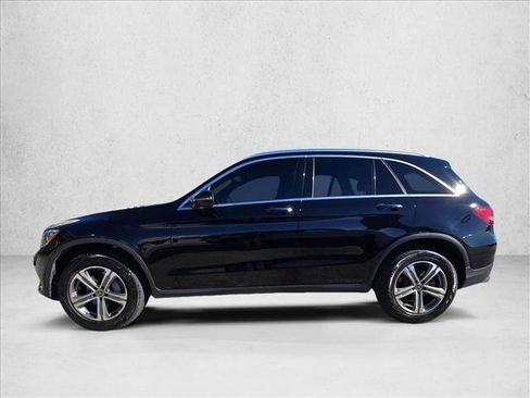 Used 2018 Mercedes-Benz GLC 300 4MATIC image 9
