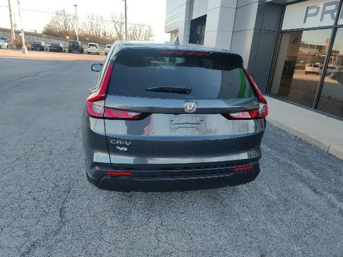 Used 2024 Honda CR-V EX image 4