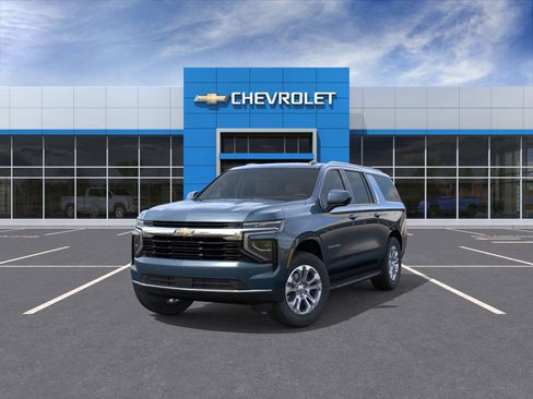 New 2026 Chevrolet Suburban LS image 8