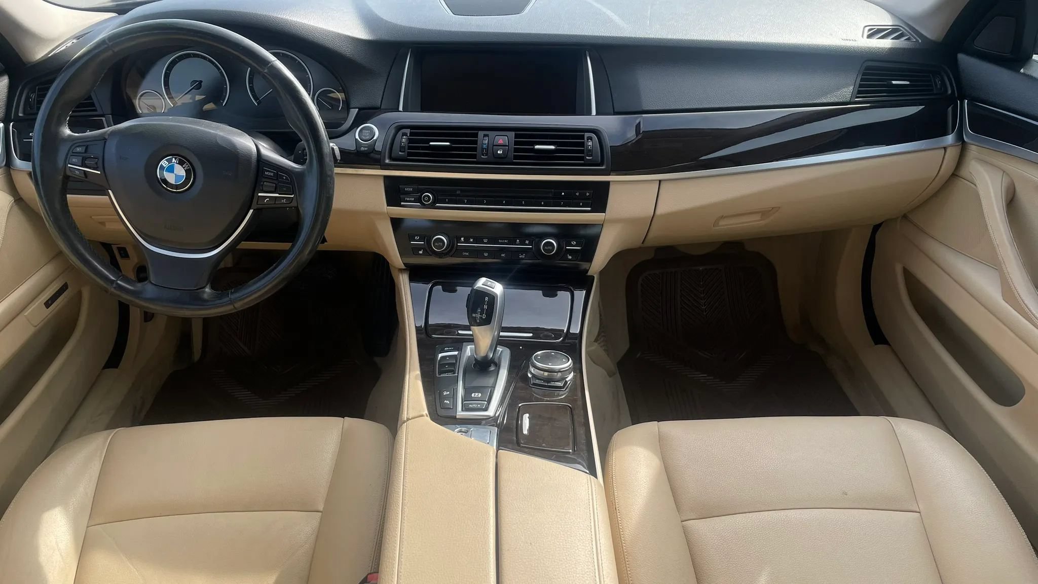 Used 2015 BMW 528i xDrive Sedan AWD/4WD image 11