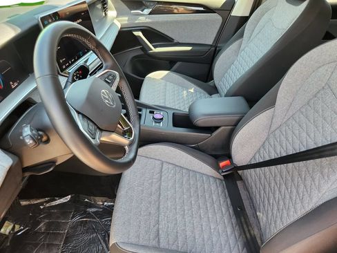 New 2026 Volkswagen Tiguan S AWD/4WD image 4