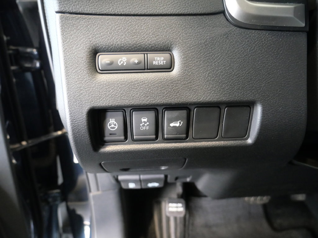 Used 2018 Nissan Murano SL w/ Moonroof Package AWD/4WD image 14