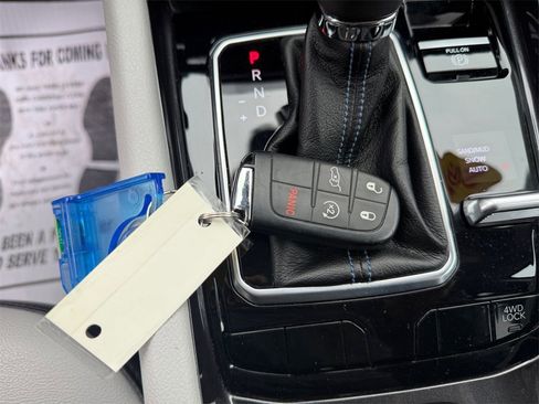 Used 2022 Jeep Compass Latitude w/ Convenience Group image 31