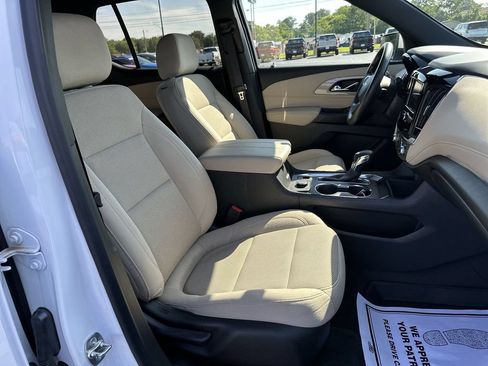 Used 2023 Chevrolet Traverse LS w/ Safety Package FWD image 31