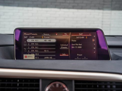 Used 2018 Lexus RX 450hL Premium w/ Premium Package AWD/4WD image 19