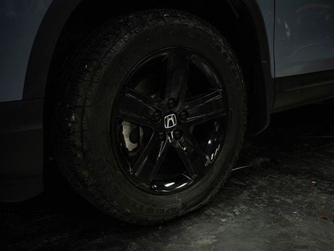 Used 2023 Honda Ridgeline Black Edition image 3