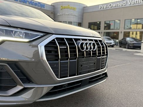 Used 2023 Audi Q3 2.0T Premium Plus w/ Premium Plus Package image 12