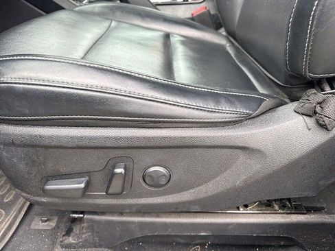 Used 2022 Kia Telluride S image 11