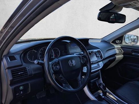 Used 2015 Honda Accord EX-L image 10