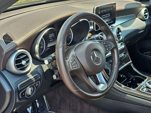 Used 2018 Mercedes-Benz GLC 300 4MATIC Coupe image 16