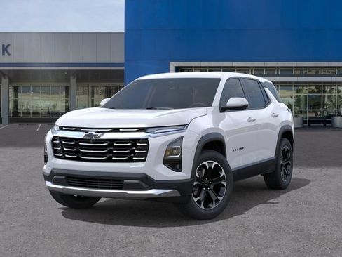 New 2027 Chevrolet Equinox LT w/ Safety and Technology Package FWD image 6