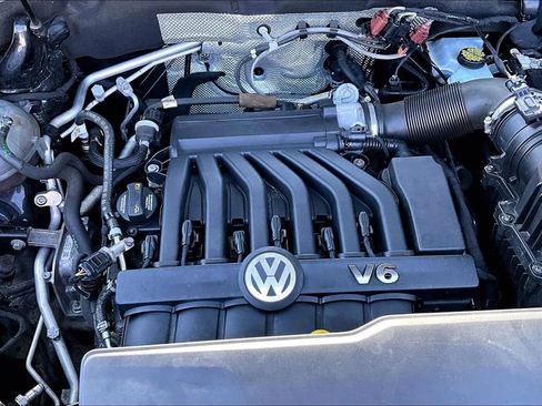 Used 2019 Volkswagen Atlas SEL AWD/4WD image 32