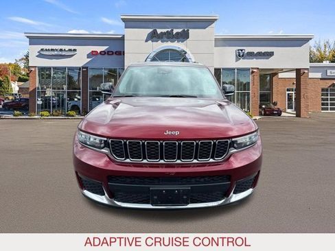 Used 2023 Jeep Grand Cherokee L Limited AWD/4WD image 3
