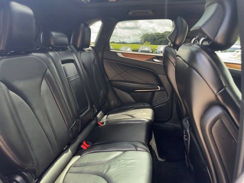 Used 2019 Lincoln MKC Reserve w/ MKC Climate Package AWD/4WD image 28
