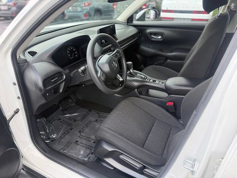 Used 2024 Honda HR-V LX image 14