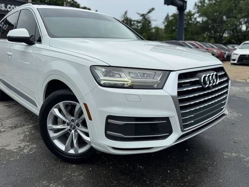 Used 2017 Audi Q7 2.0T Premium Plus w/ Premium Plus Package AWD/4WD image 10