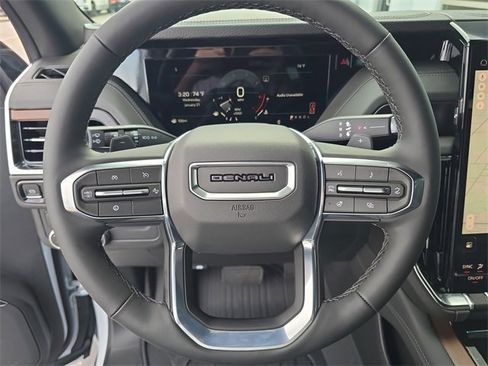 New 2026 GMC Yukon Denali w/ Sun & Power Step Package image 28