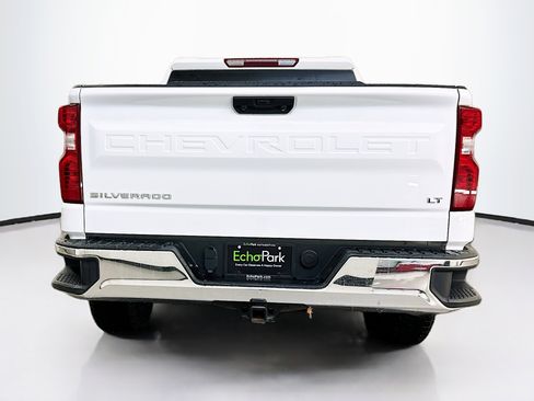 Used 2024 Chevrolet Silverado 1500 LT image 7