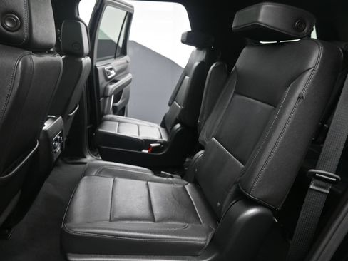 Used 2023 Chevrolet Tahoe LT w/ LT Signature Plus Package AWD/4WD image 35