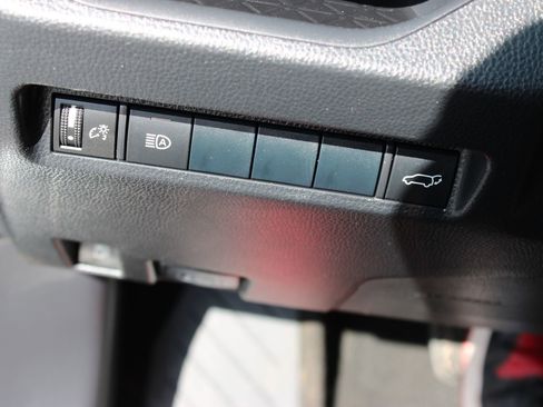 Used 2020 Toyota RAV4 XSE AWD/4WD image 22