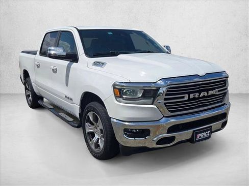 Used 2023 RAM 1500 Laramie AWD/4WD image 9