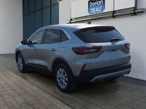 Certified 2023 Ford Escape Active AWD/4WD image 5