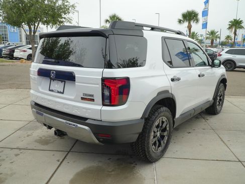 New 2026 Honda Passport TrailSport Elite image 5