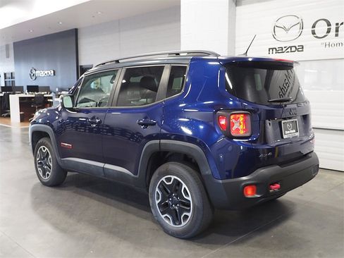 Used 2017 Jeep Renegade Trailhawk image 21