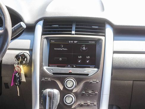 Used 2014 Ford Edge SEL w/ Equipment Group 205A AWD/4WD image 18