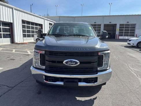 Used 2017 Ford F250 XL w/ Power Equipment Group image 3