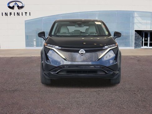Used 2024 Nissan Ariya AWD image 11