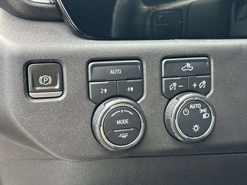 Certified 2023 Chevrolet Silverado 1500 LT AWD/4WD image 21