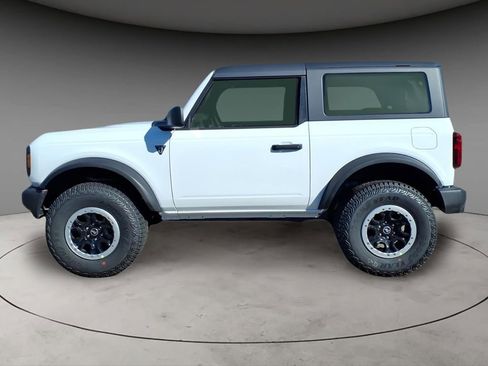 New 2025 Ford Bronco 2-Door w/ Sasquatch Package image 2