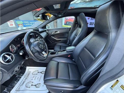 Used 2019 Mercedes-Benz CLA 250 image 19