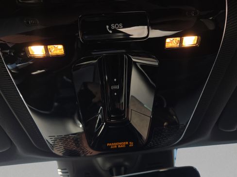 Certified 2026 Mercedes-Benz GLC 300 image 33