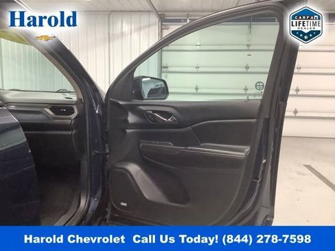 Used 2017 GMC Acadia SLT image 10