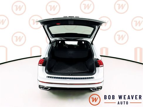 Used 2022 Volkswagen Tiguan SEL R-Line AWD/4WD image 34