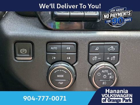 Used 2022 Chevrolet Silverado 1500 LTZ w/ LTZ Premium Package AWD/4WD image 32