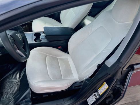 Used 2022 Tesla Model 3 Performance AWD/4WD image 19