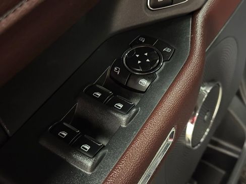 Used 2024 Ford Expedition Max Limited image 37