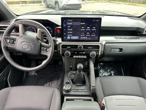 Used 2024 Toyota Tacoma TRD Off-Road AWD/4WD image 19