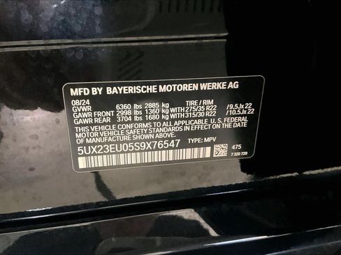 Used 2025 BMW X5 xDrive40i w/ M Sport Package AWD/4WD image 32