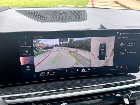 Used 2025 BMW X7 xDrive40i w/ M Sport Package AWD/4WD image 29