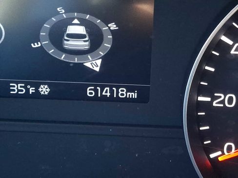 Used 2019 Kia Sportage EX w/ Option Group 040 image 18