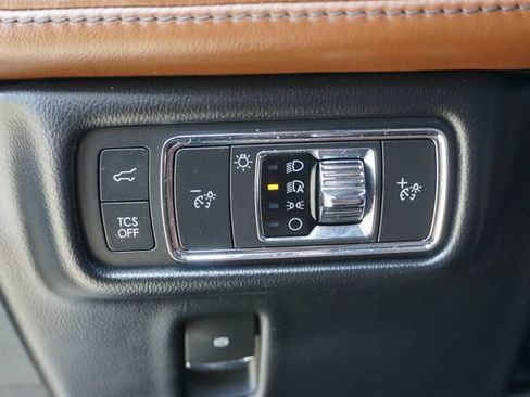 Used 2022 Lincoln Nautilus Reserve FWD image 14