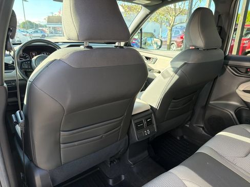 Certified 2026 Subaru Forester Premium AWD/4WD image 23