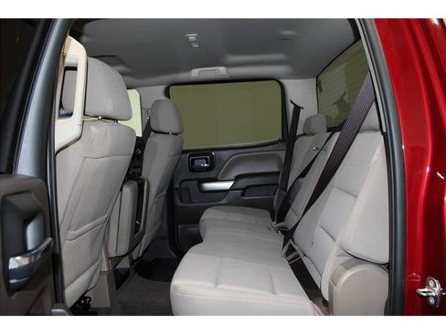 Used 2018 Chevrolet Silverado 1500 LT w/ All Star Edition image 13